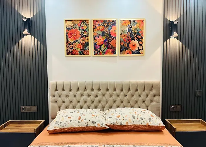 11 Suvari Homes Fast Internet 2 Air Conditioners *