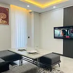 11 Suvari Homes Fast Internet 2 Air Conditioners
