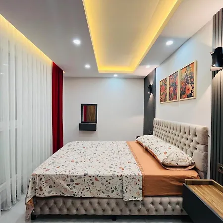 11 Suvari Homes Fast Internet 2 Air Conditioners